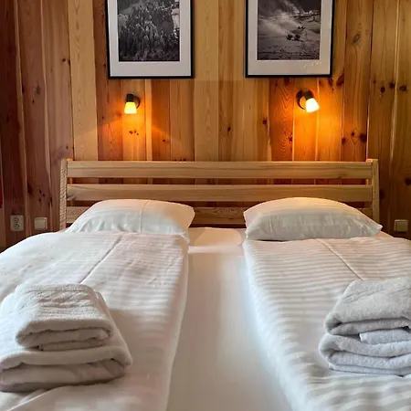 Mountain Near Bus - Walk Everywhere - Location Appartement *