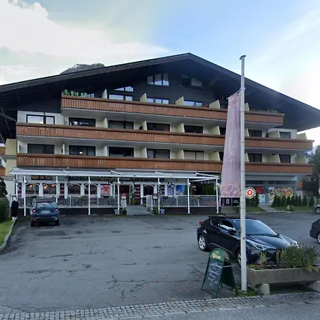 Mountain Near Bus - Walk Everywhere - Location Appartement Kaprun