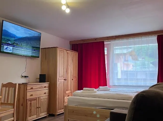 Διαμέρισμα Mountain Near Bus - Walk Everywhere - Location *