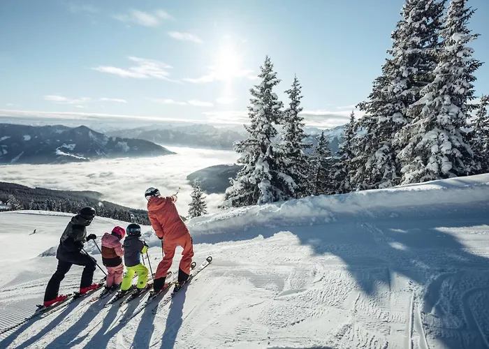 Mountain Near Bus - Walk Everywhere - Location * Kaprun