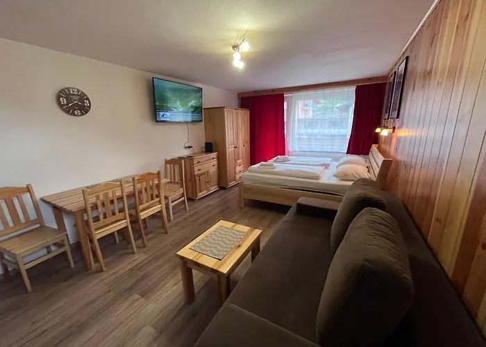 Διαμέρισμα Mountain Near Bus - Walk Everywhere - Location *